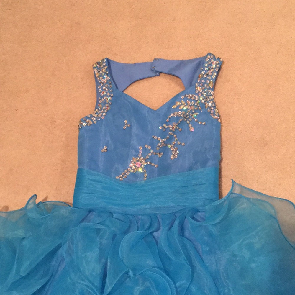 Pageant dress - Picture 4 of 4